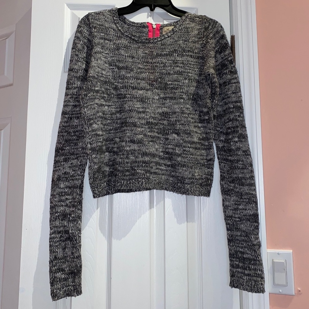 Hollister Heather Gray Sweater with Pink Zipper